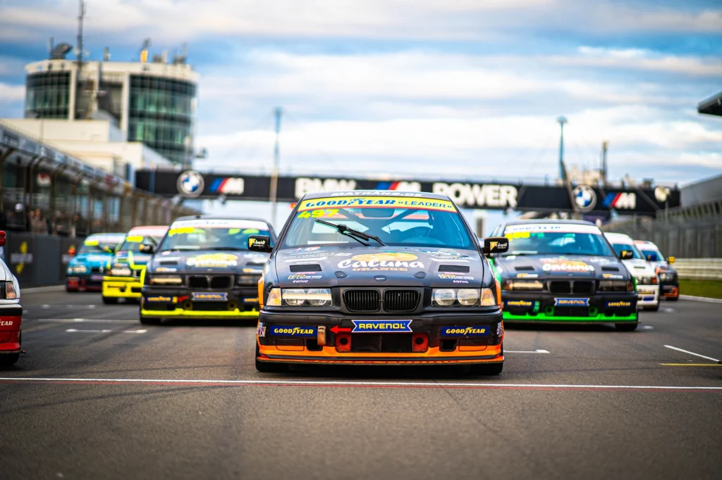 DMV BMW 318ti Cup MORTS Racing Team